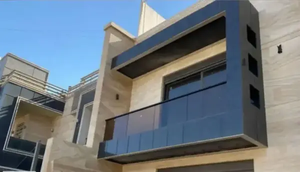 دليل أسعار وتكلفة زجاج السيكوريت والمرايا بالرياض 2026 بالتفصيل