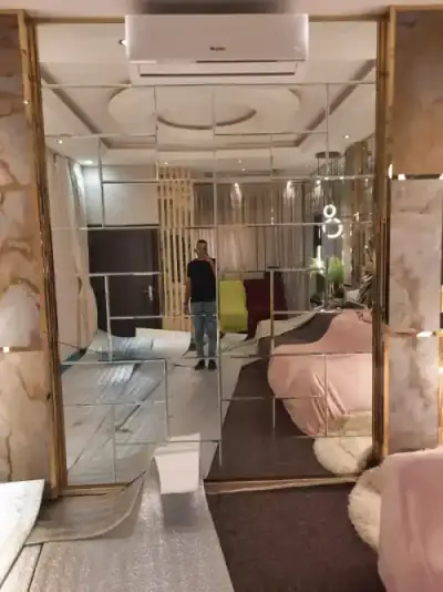 مرايا LED ذكية الرياض
