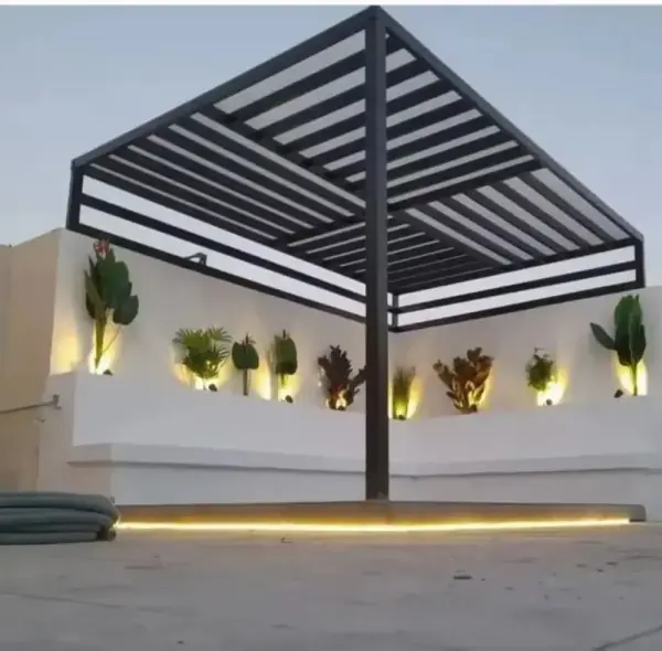 كم يستغرق تفصيل وتركيب كابينة الشاور أو المرايا في الرياض؟